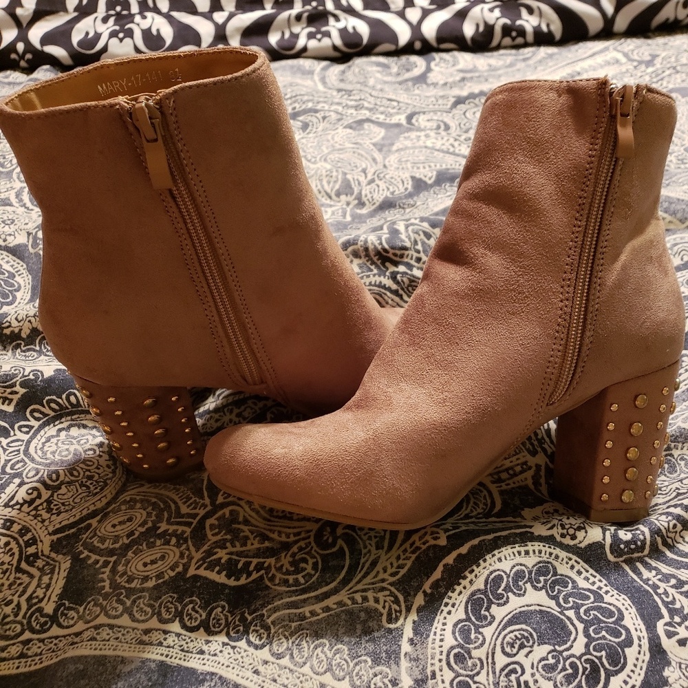 Booties - Picture 6 of 6